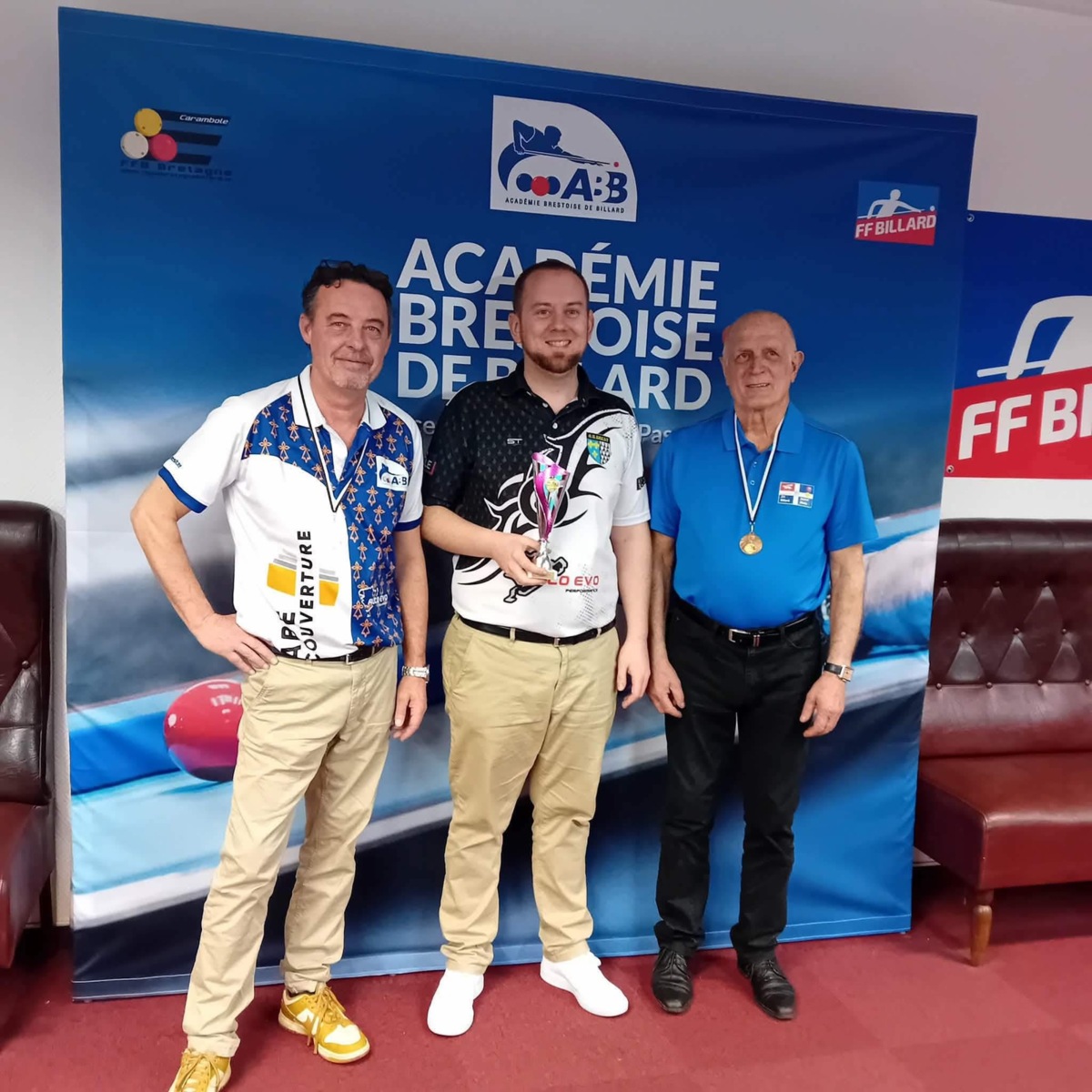 David succède à Pierrick en remportant le titre au jeu du 5 quilles !